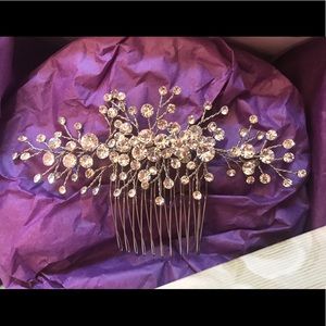 Bridal headpiece Swarovski crystals. Flexible wire
